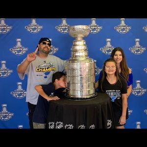 Meet your Posher, Alex